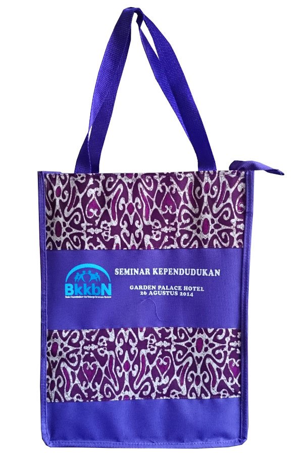 Tas selempang batik TS-35 BKKBN produksi Esprobags, desain tas seminar dengan panel bermotif batik